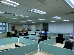 The Octagon (D1), Office #547970821